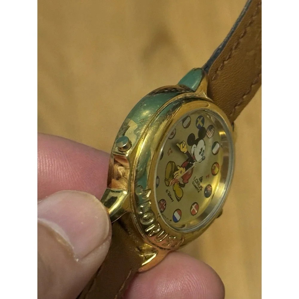 Vintage Lorus Disney Mickey Mouse Musical Small World Watch- Need batteries‎
